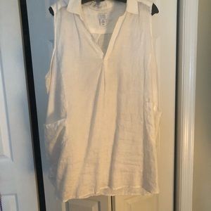 Plus Size Sleeveless White linen/poly Blouse (2X)